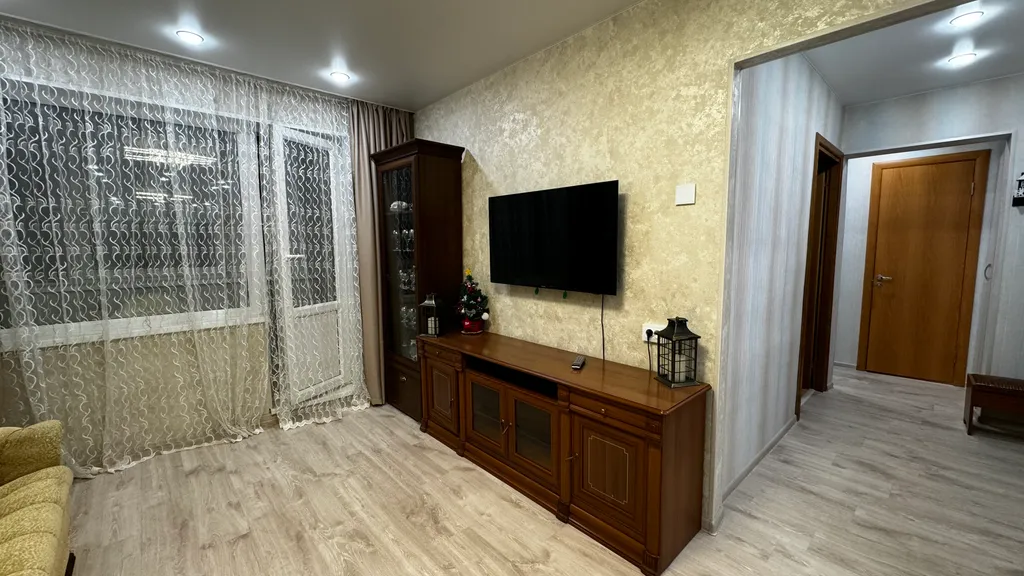 Квартира со свежим ремонтом в Ленинском районе