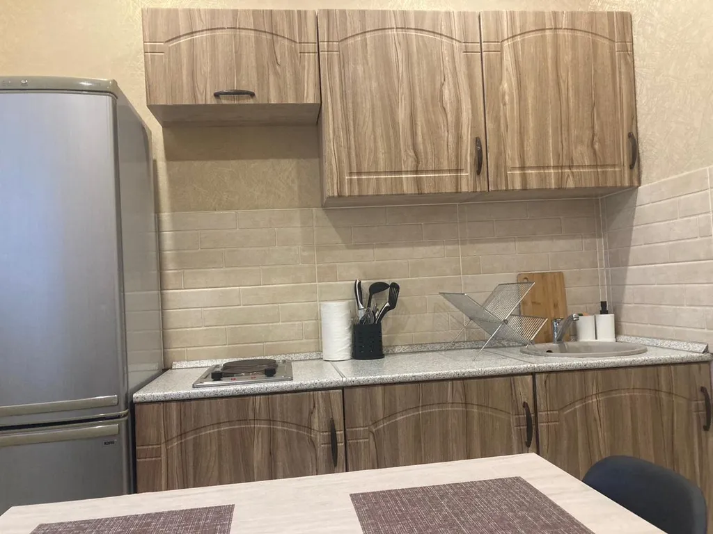 Новая большая квартира с хорошим ремонтом в 3 минутах езды от М4