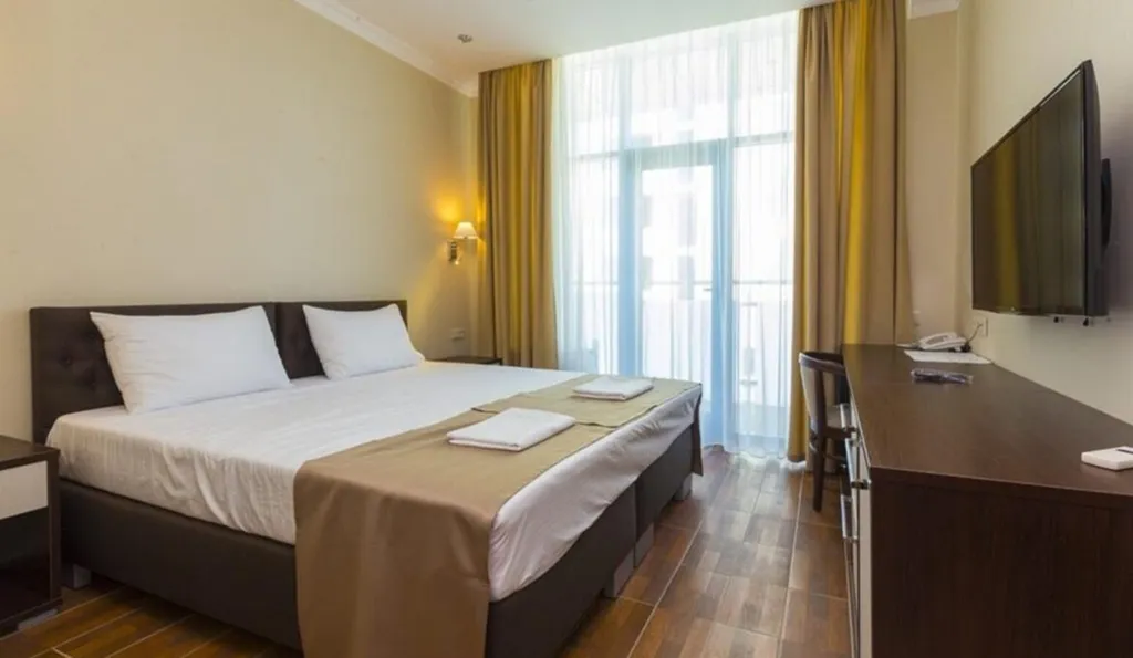 Квартира Двухместный стандарт с балконом в мини-корпусе — аренда посуточно в Гагра