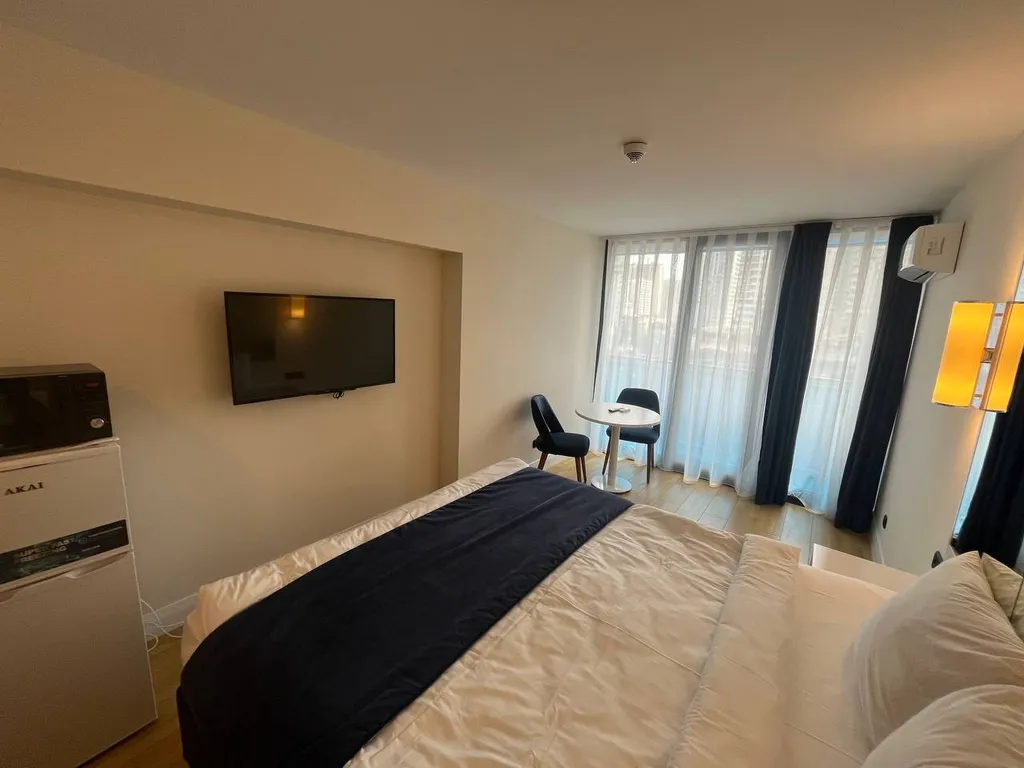 Апартаменты на первой береговой линии в апарт-отеле orbi city