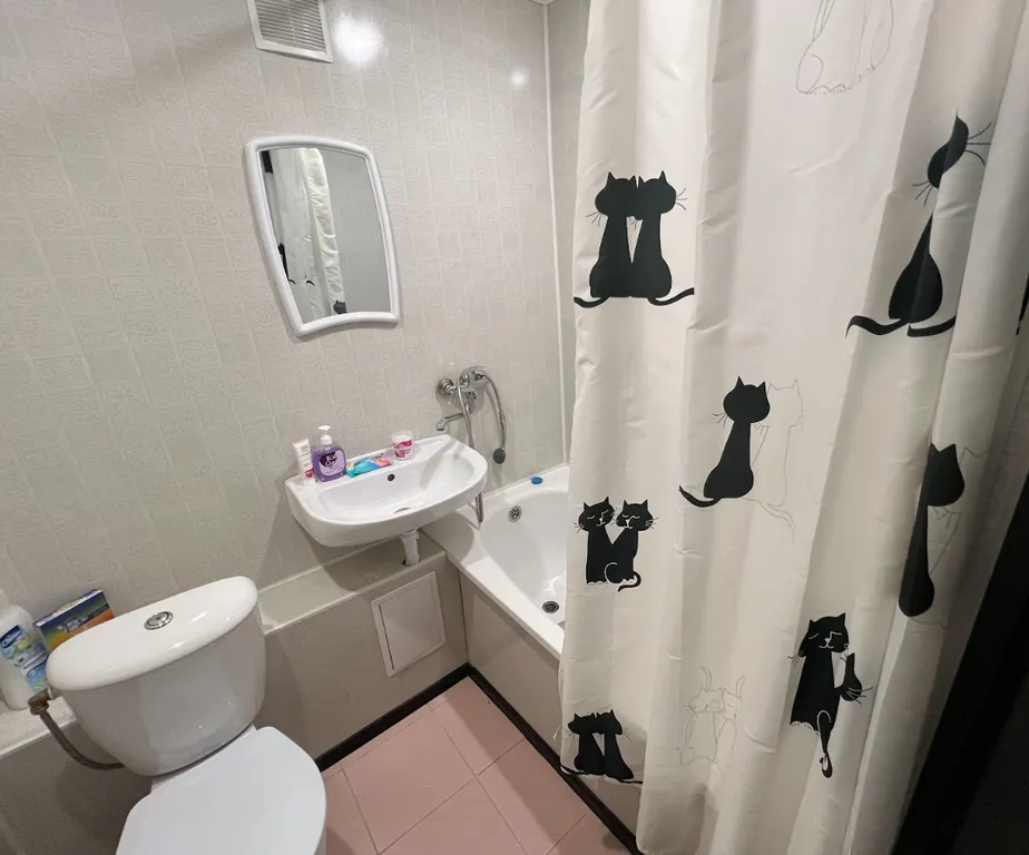 Апартаменты Комфорт рядом с жд Вокзалом, Бел Полка 44