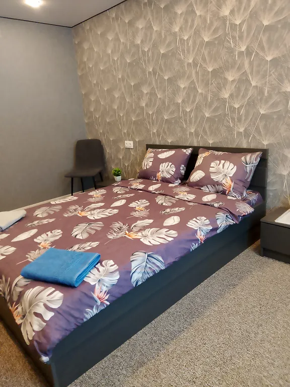 Стандарт с одной двухспальной кроватью