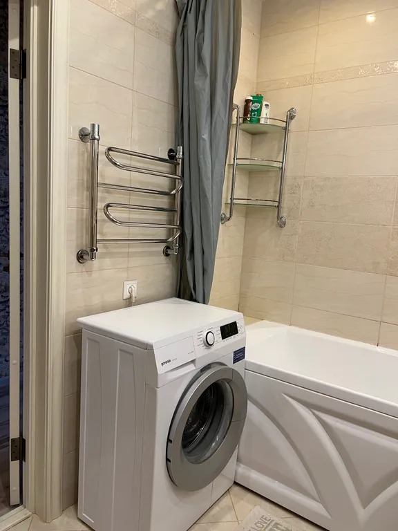 Светлая квартира с мансардой в центре города