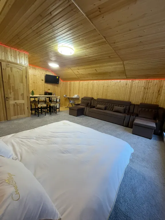 Коттеджный домик у Озера