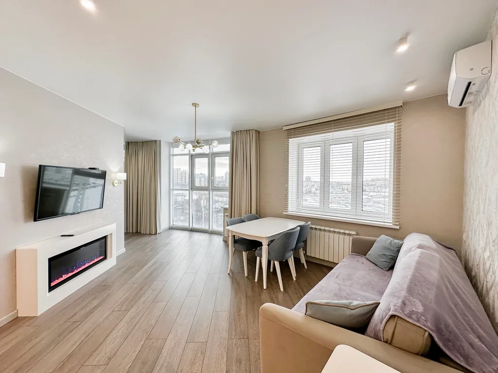 Элитная евродвушка с дизайнерским ремонтом на берегу реки Волга