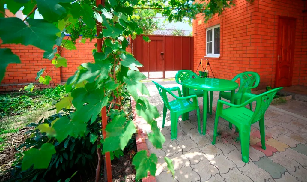 Коттедж Уютный коттедж рядом с морем — Ейск