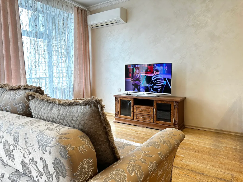 Квартира с кондиционером в пригороде у моря