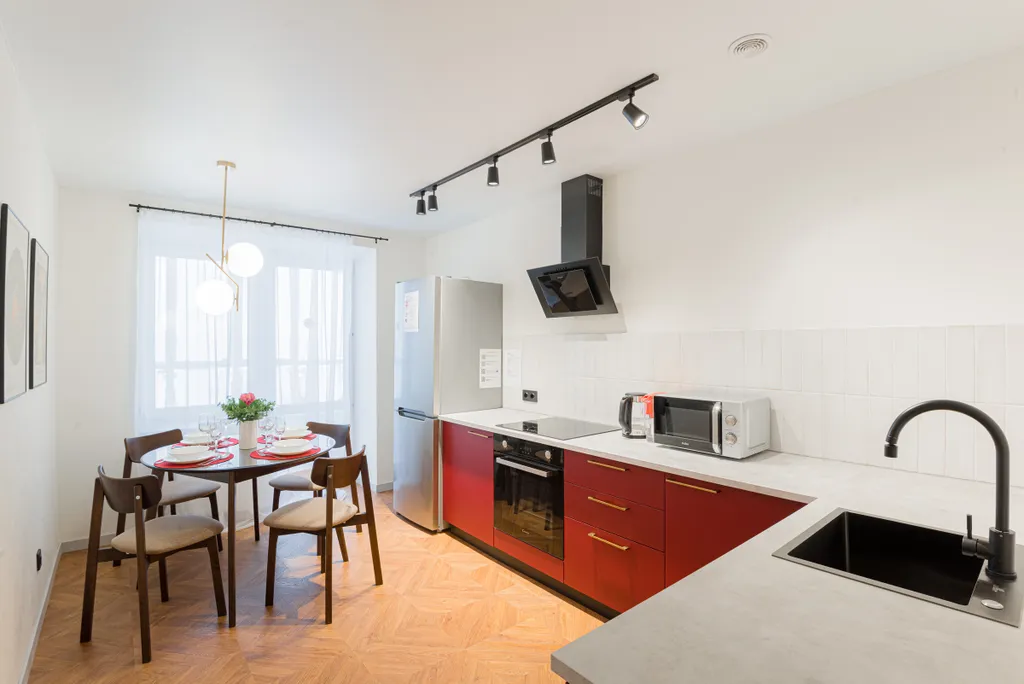 Стильная недалеко от залива, с гостиничным сервисом, бесконтактно