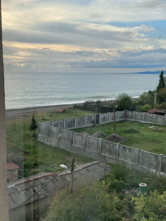 Апартамент с видом на море и горячими источниками