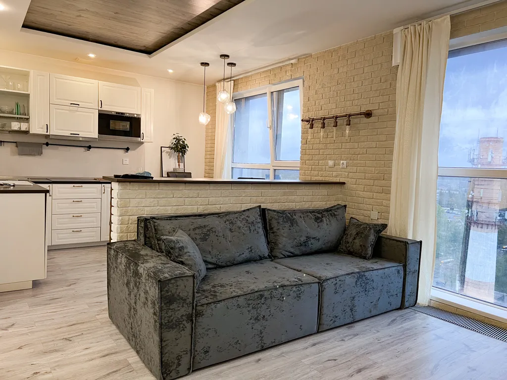 Дизайнерская квартира с панорамными окнами и кондиционером ЖК Акварели — аренда посуточно в Балашиха