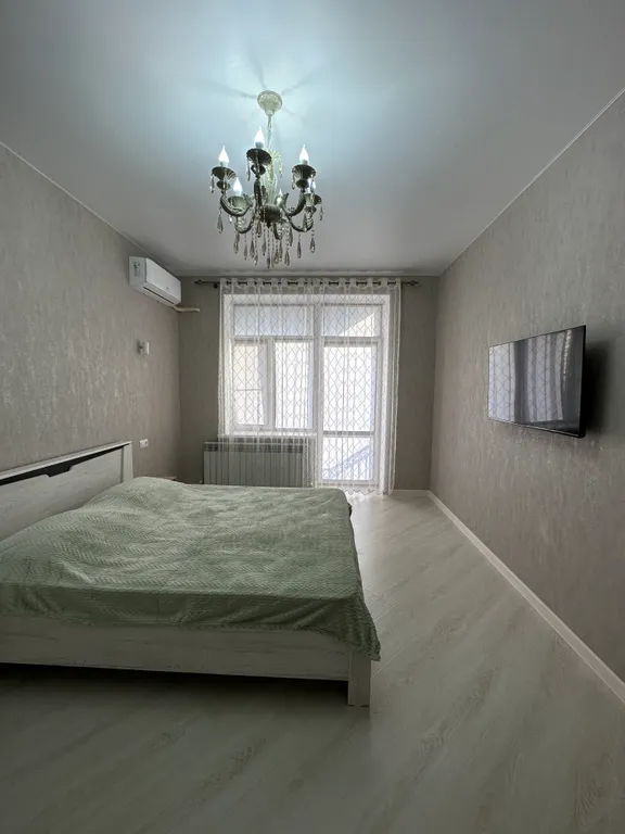 Уютная, новая квартира в центре города