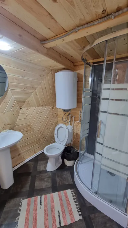 Семейный отдых в долине гор Алтая