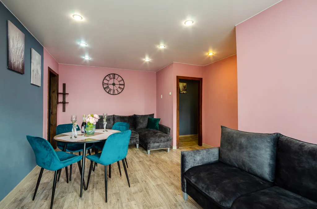 RiverSide Apartments