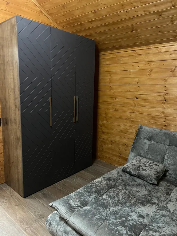 Комфортный коттедж в лесу