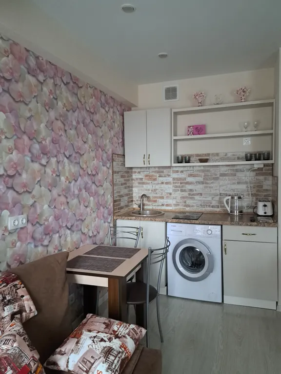 Квартира-студия с видом на море