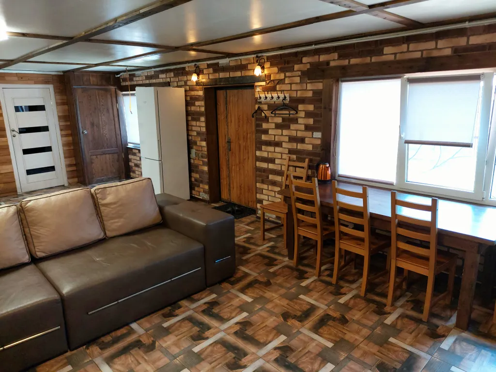 Коттедж с камином