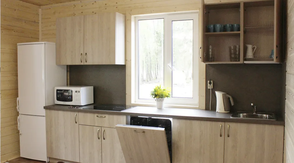 Коттедж 8ми местный коттедж на берегу озера Вуокса — Марьино