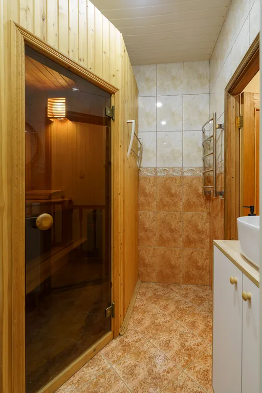 Двухэтажная квартира 100 м²с сауной в центре исторического Выборга