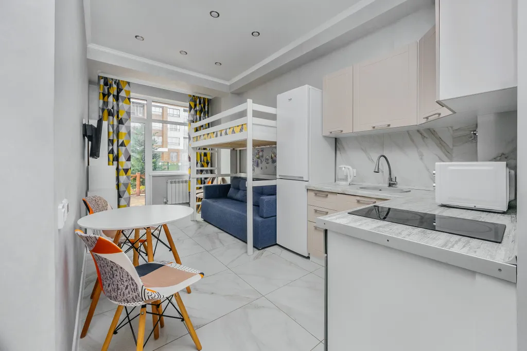 Квартира со своей террасой в 50 метрах на море