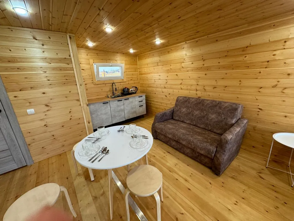 Пятиместный благоустроенный домик с видом на Байкал