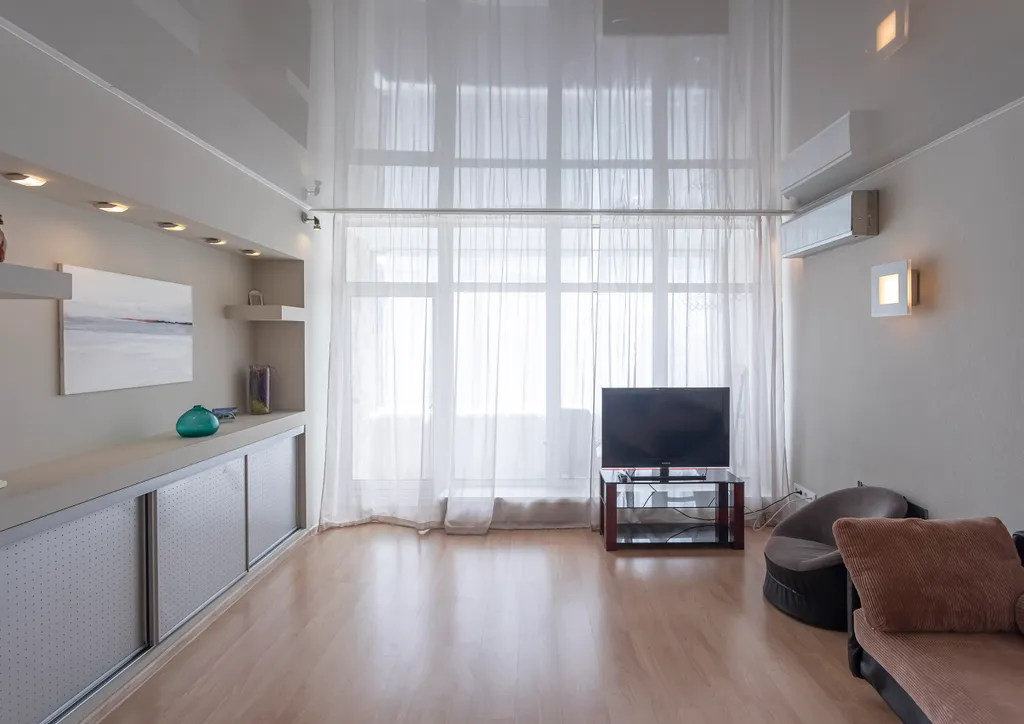 Уютная 3-комнатная квартира в центре с видом на море