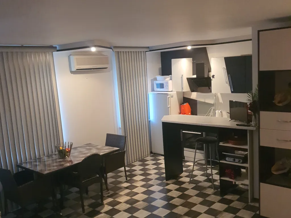 Квартира студия в центре города