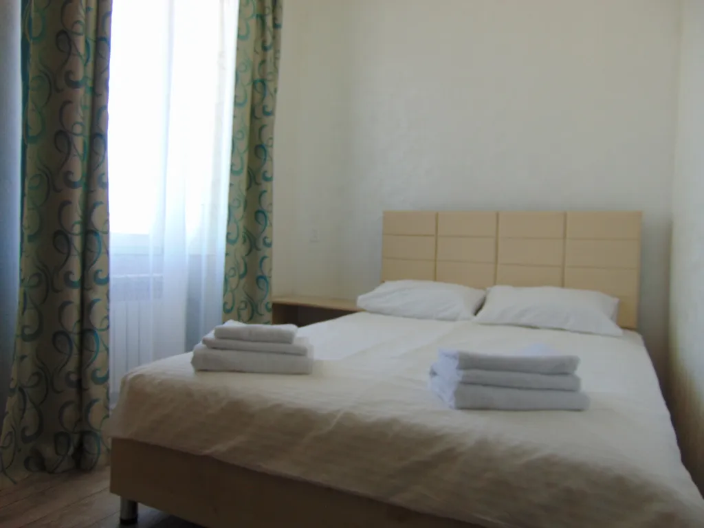 2-комнатная Квартира — аренда посуточно в Киров