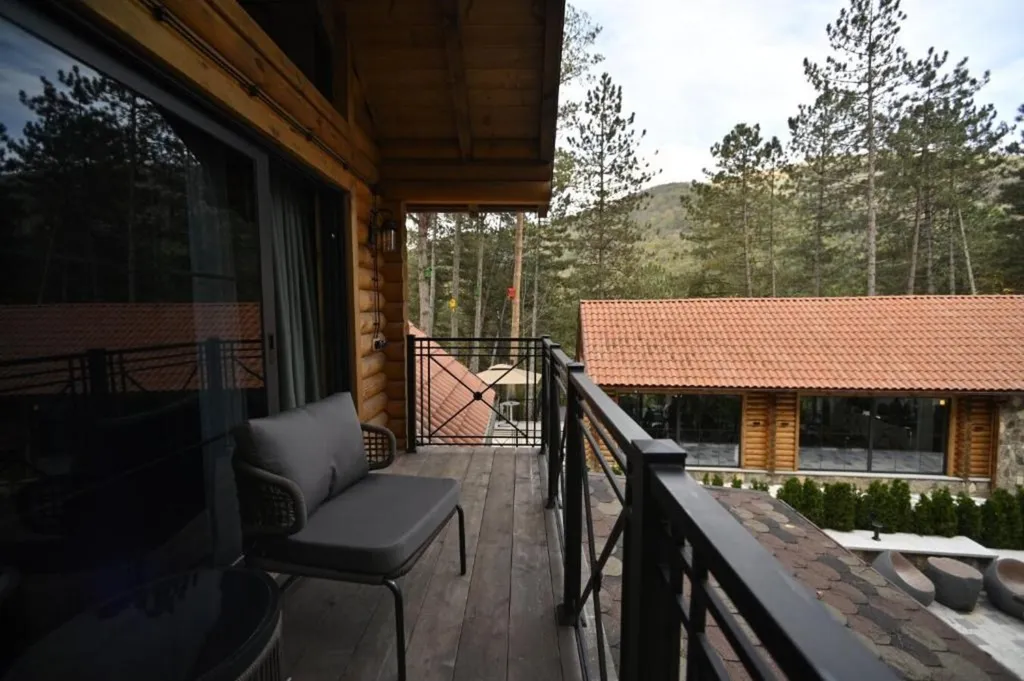 4-комнатный Дом