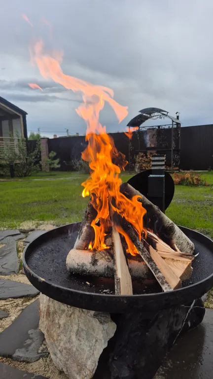 Дом с камином, баней и чаном Kellek в Подмосковье