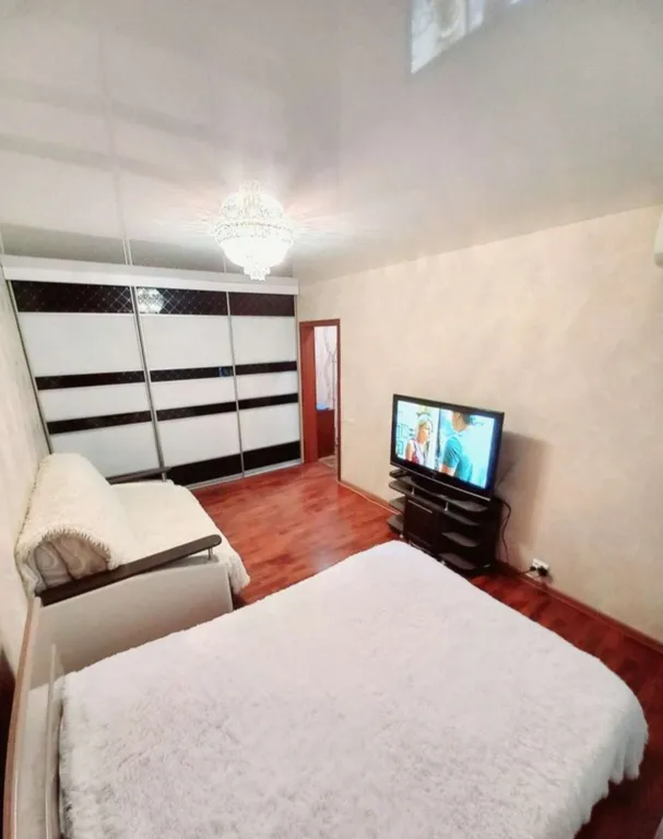 Уютная квартира в центре города — аренда посуточно в Карталы