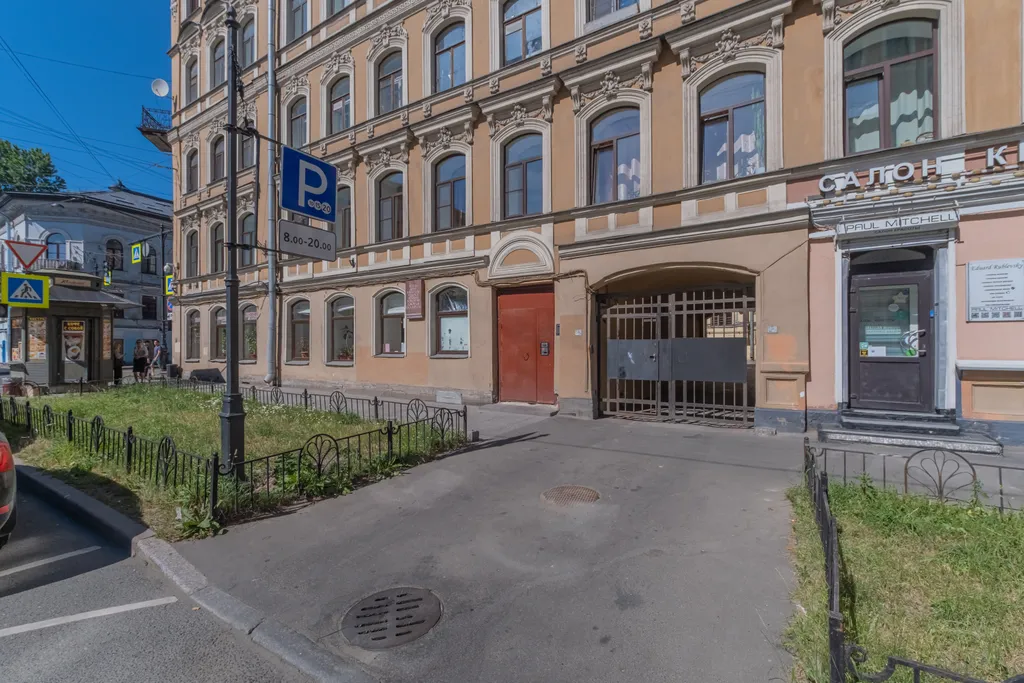 Просторная светлая квартира в самом сердце города