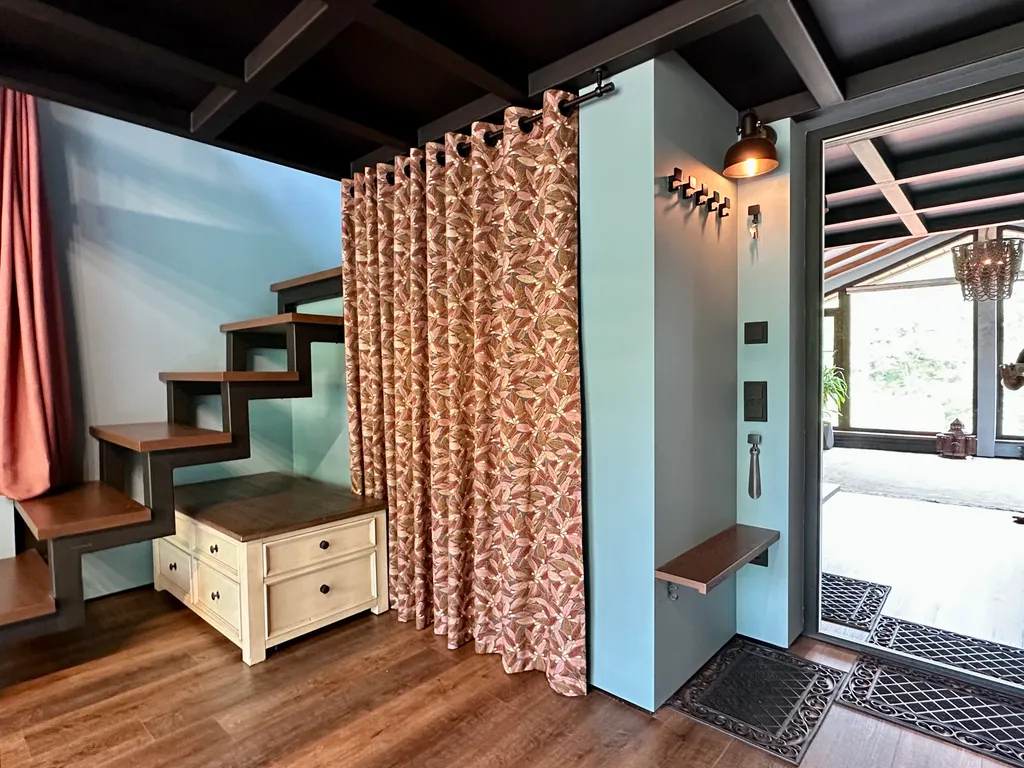 Двухуровневый апартамент с видом на горы