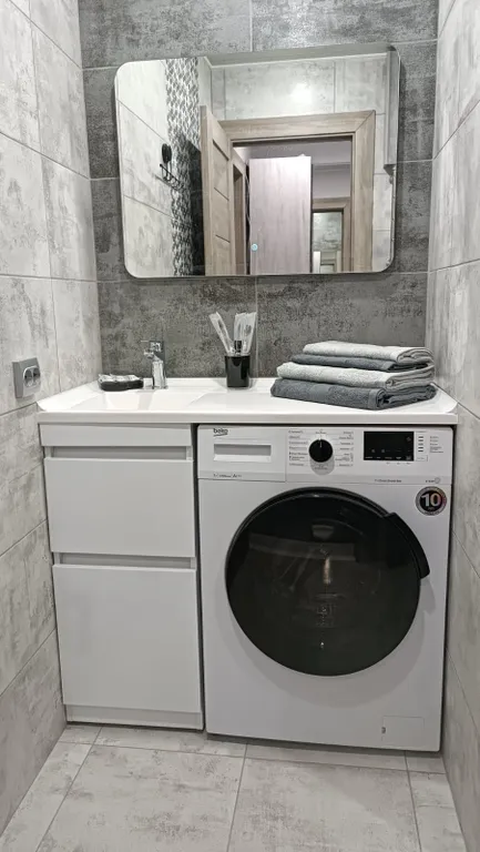 Квартира-студия с ремонтом в тихом центре