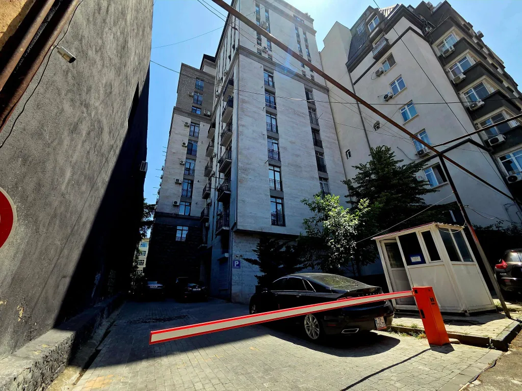 Комфортная квартира в старом Тбилиси