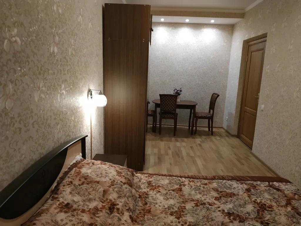 Двухкомнатная квартира у метро