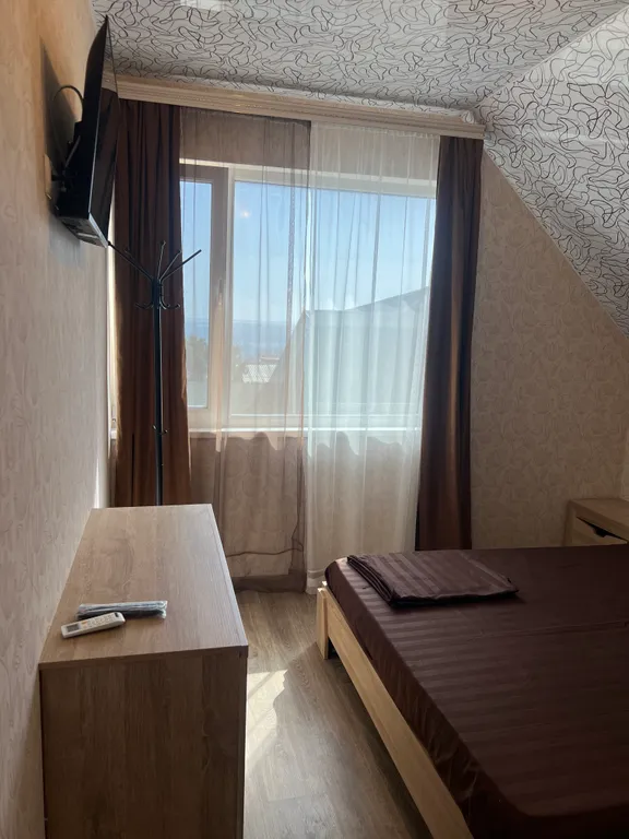 Квартира Квартира Уютный номер на мансарде с видом на моря, 3 этаж 2х местный номер — Судак