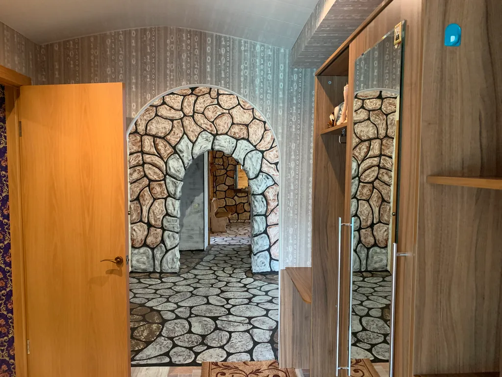 Просторный дом с баней и бассейном