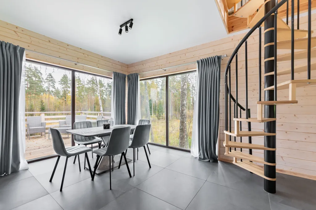 Коттедж с прямым видом на озеро