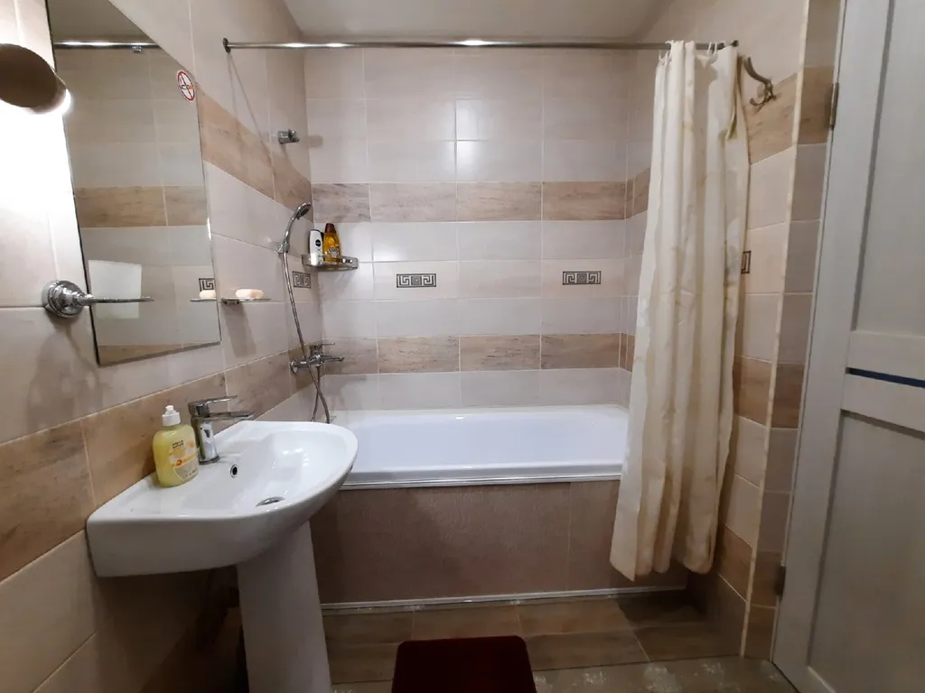 Стильная квартира возле спорткомплекса