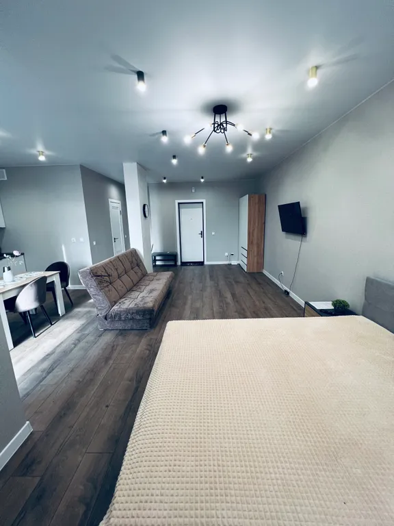 Уютная квартира-студия с видом на реку