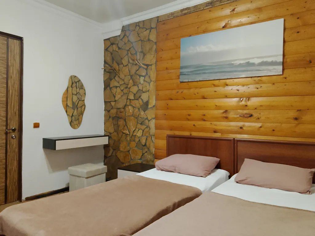 Квартира Уютное жильё с видом на горы в шаговой доступности от моря — аренда посуточно в Гагра