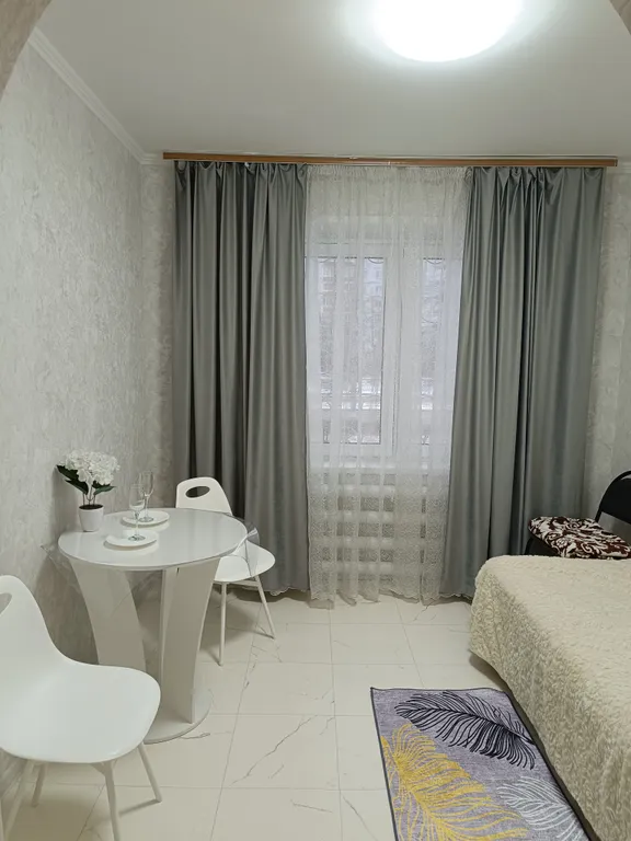 Светлая квартира в центре Нового города