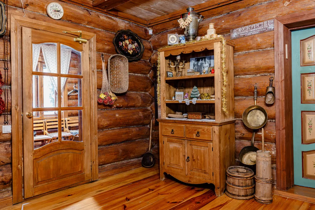 6-комнатный Дом