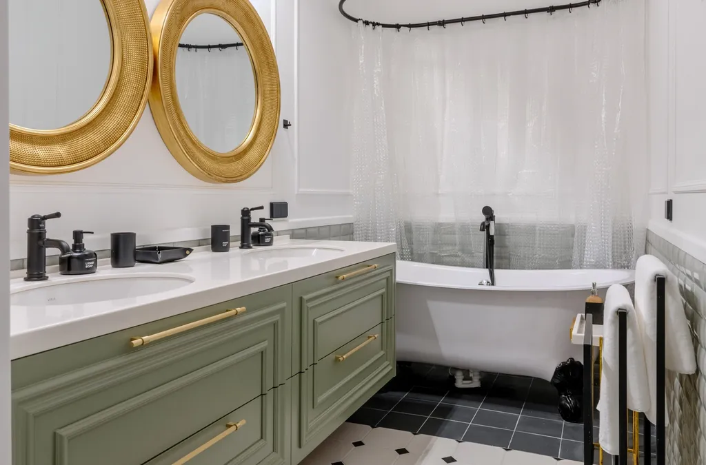 Апартаменты от PiterApartmnts 130 м2 с новым дизайнерским ремонтом