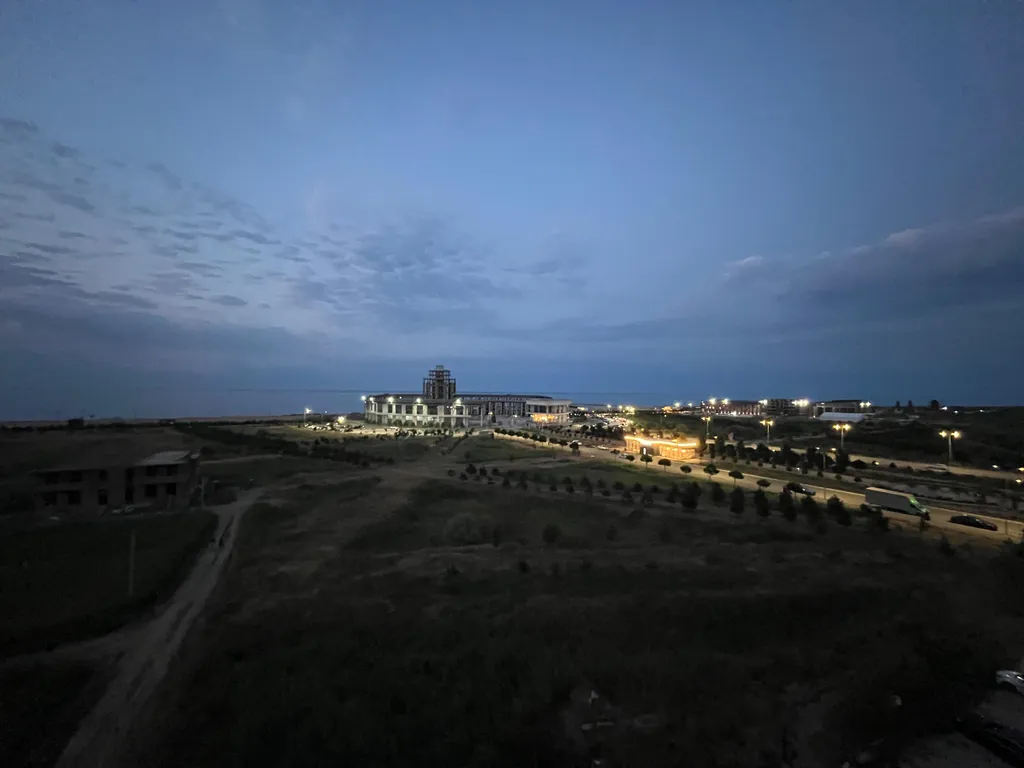 Квартира с шикарным видом на море и аллею