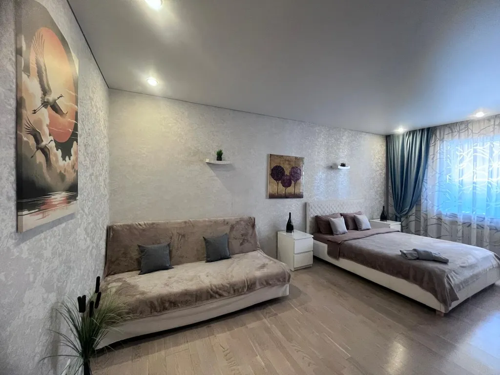 2-комнатная люкс на Энтузиастов