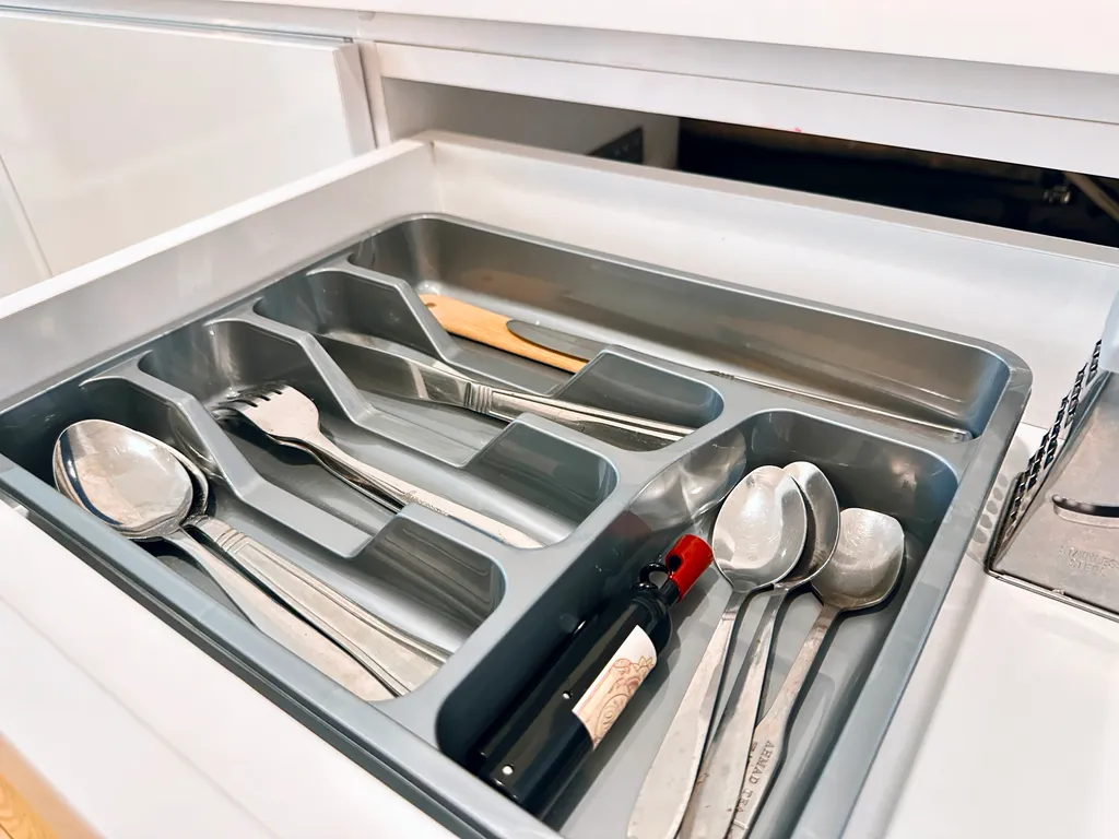 Романтичная и чистая студия с видом на море