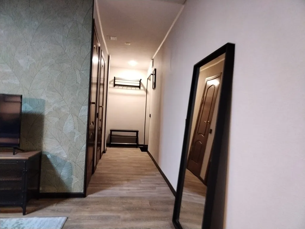 Стильная квартира в центре с видом на Кольский залив