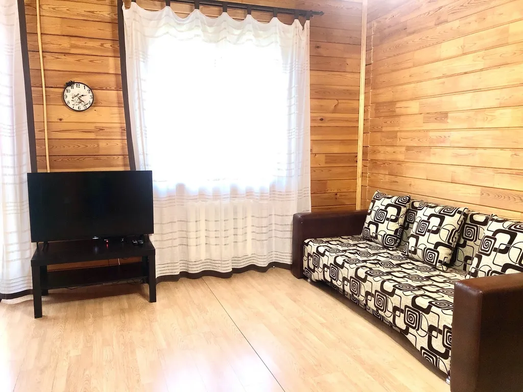 Семейное бунгало на Банном Гостевой