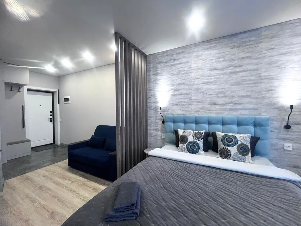 Студия на Созидателей